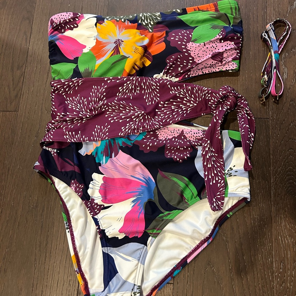 Soma Strapless Floral Swimwear